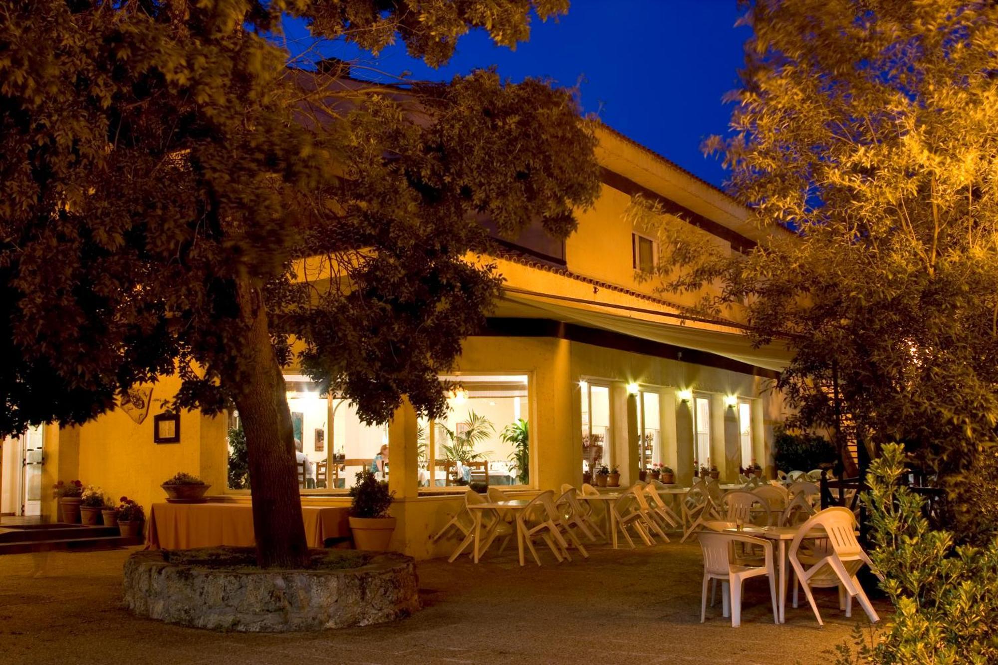 Hotel El Tablazo Villalba de la Sierra Exterior foto